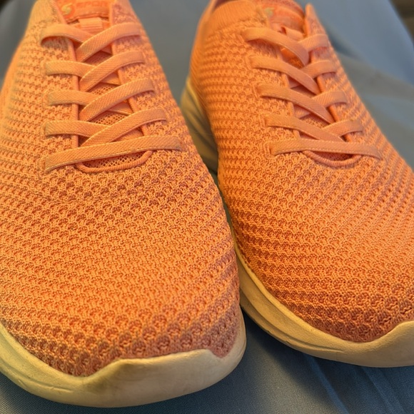 S Sport by Skechers Pink Sneakers Size 12 Vibrant Style Lightweight Comfort - Picture 3 of 15